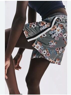 Free People movement win in Venice printed shorts